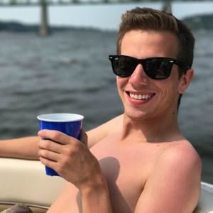 Meet your Posher, Nicholas